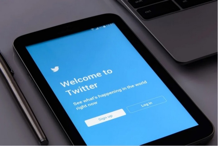 How to reactivate a Twitter account
