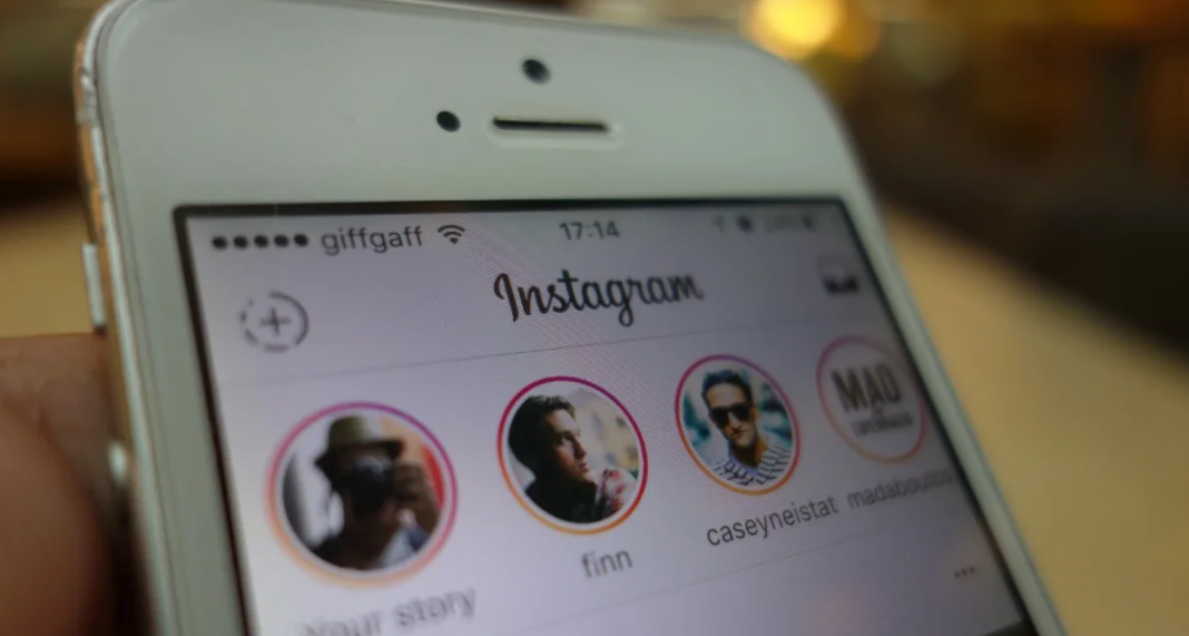 How To Share Someone Else’s Story on Instagram How To Share Someone Else’s Story on Instagram