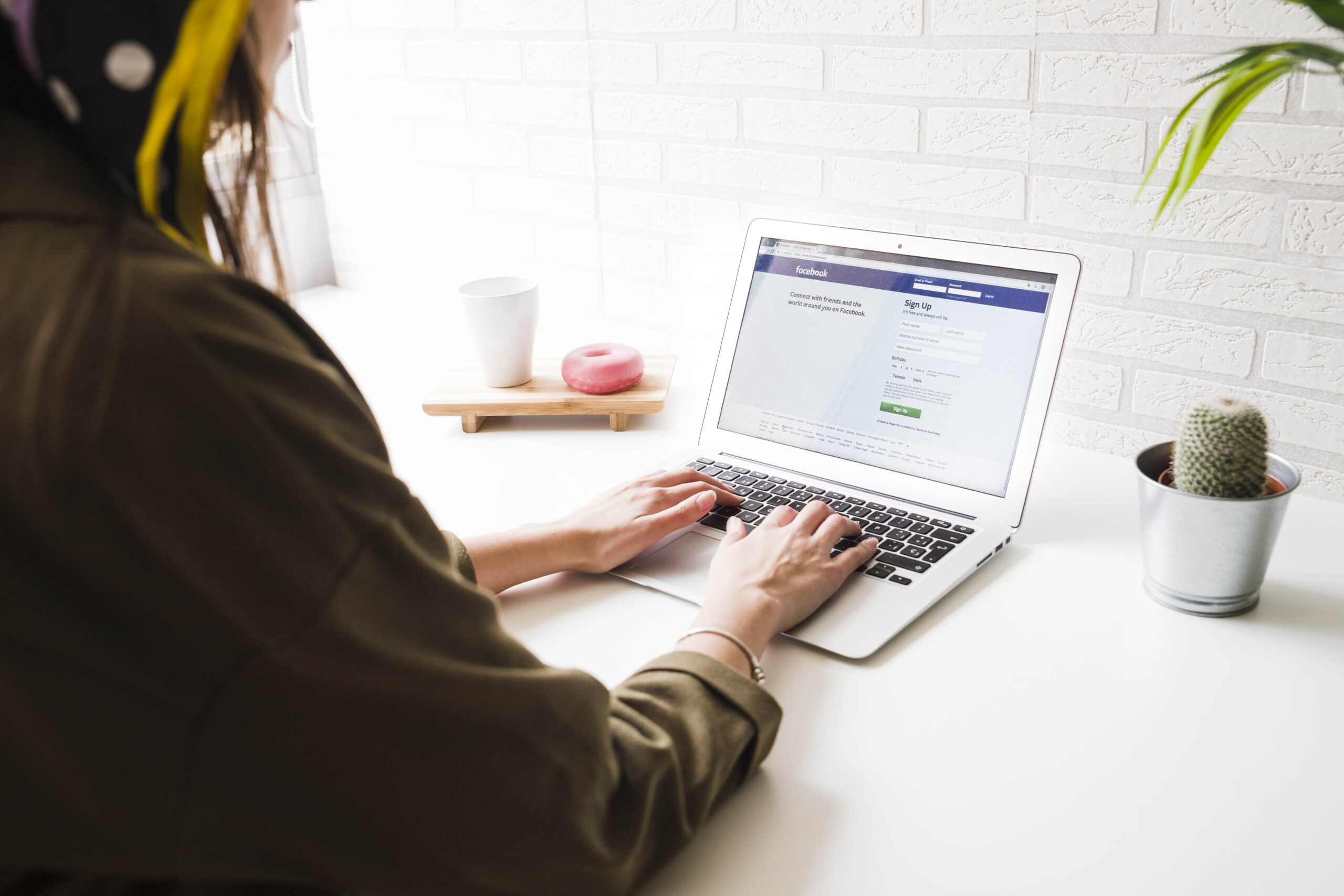How to Recover Deleted Facebook Photos How to Recover Deleted Facebook Photos