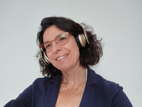 Interview with Cristina Pianura, founder of AudioBoost