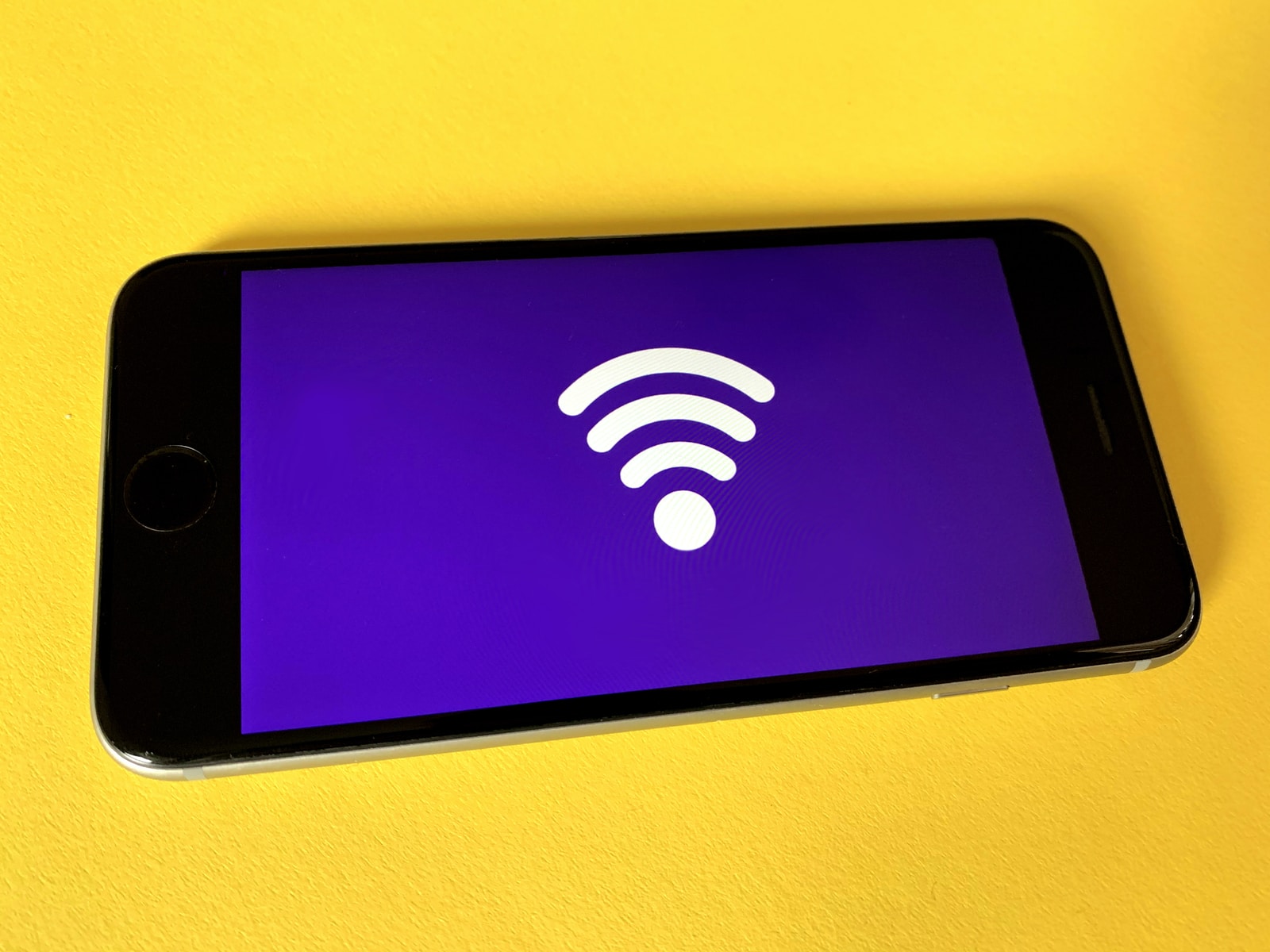 How to Use Your Mobile Phone as a Wireless Router How to Use Your Mobile Phone as a Wireless Router