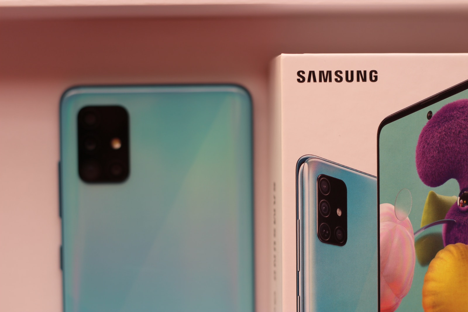 Samsung Galaxy S22 Ultra vs Galaxy S21 Ultra: who win?