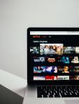 Netflix raises prices: it's the 6th time since 2014