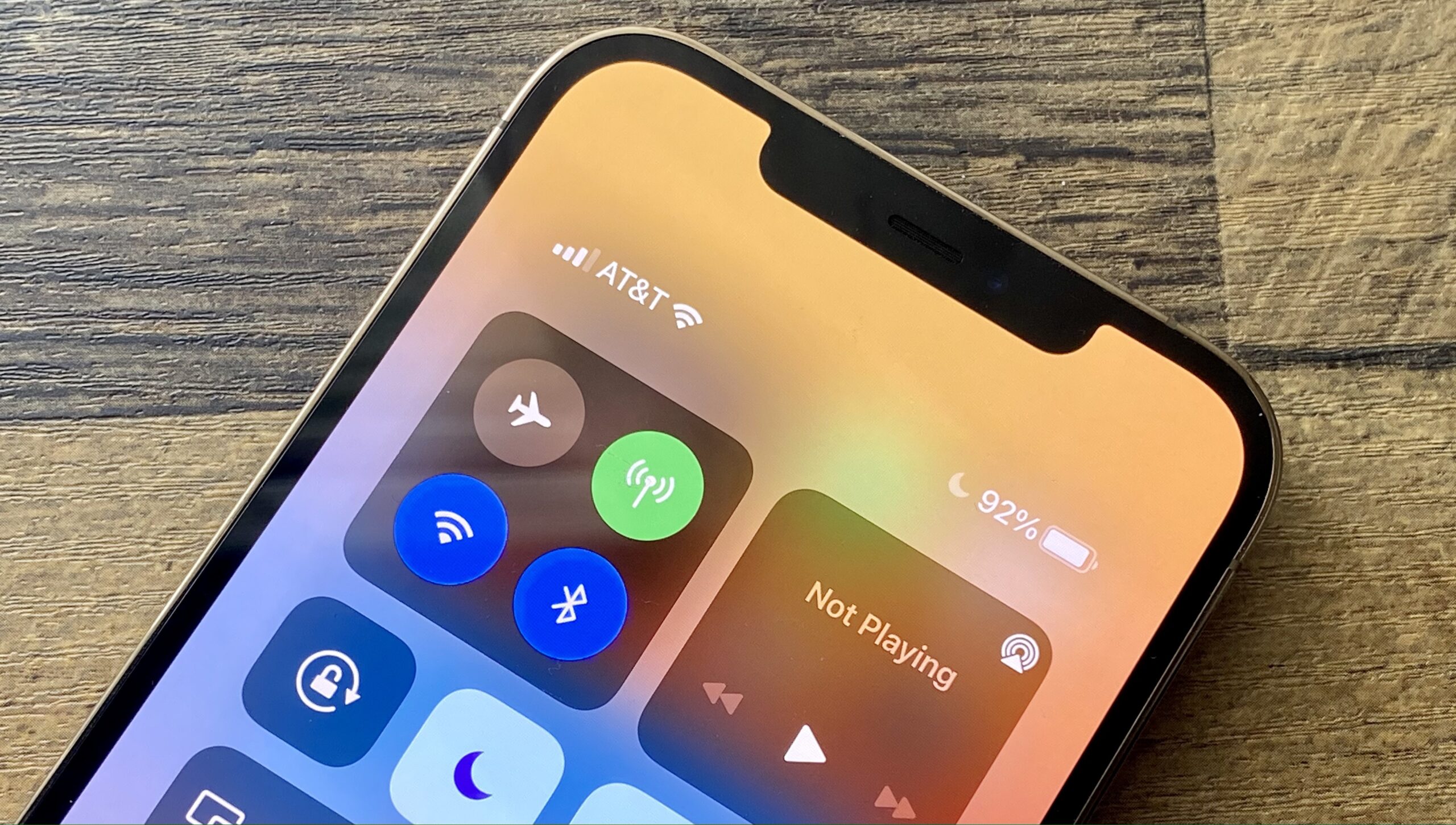 How to customize your Lock Screen with Google apps in iOS 16? How to customize your Lock Screen with Google apps in iOS 16?