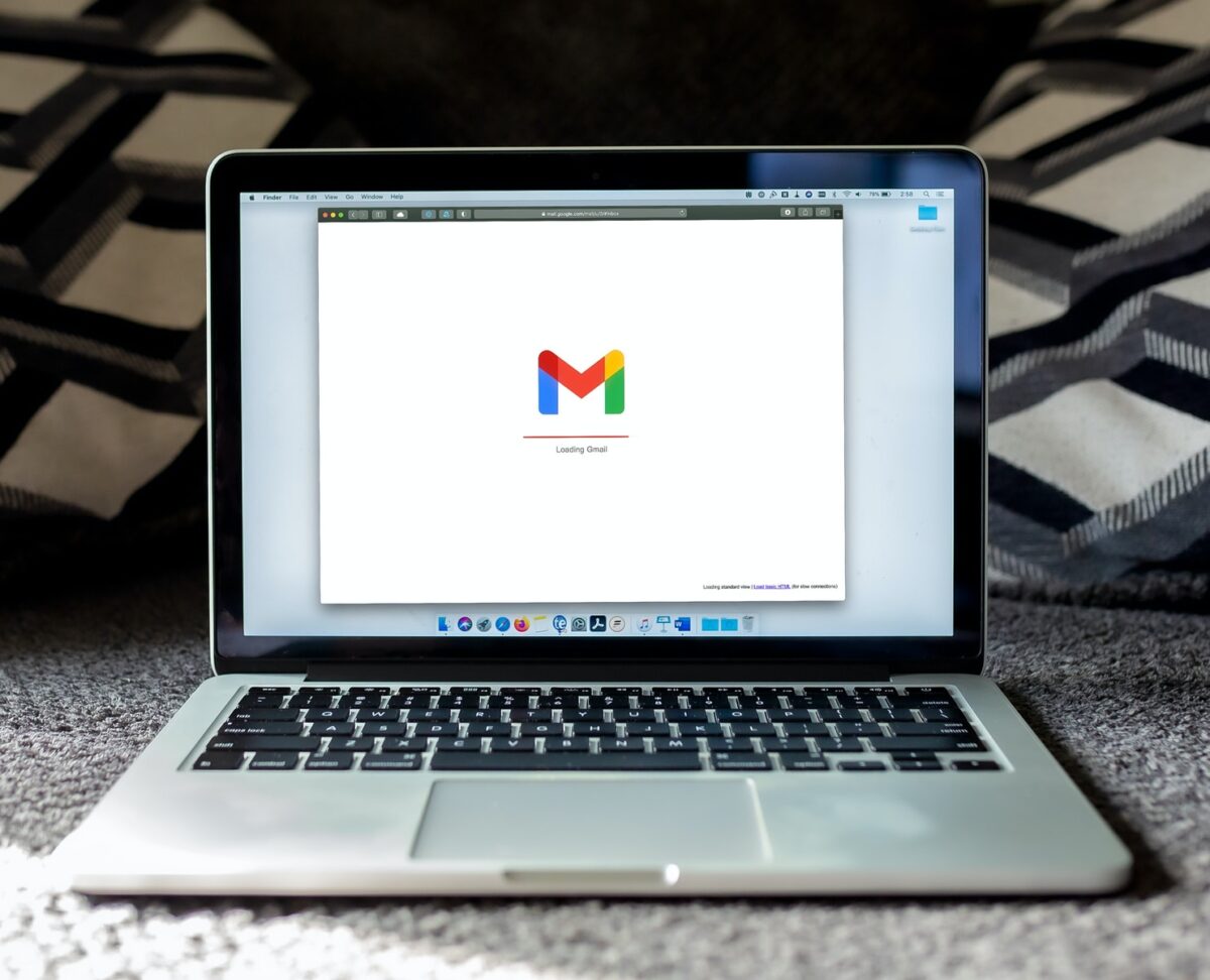 How to add a signature in Gmail in under 1 minute