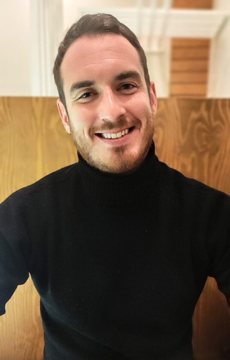 Interview with Devin Visani, CEO of Weeshop