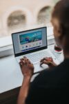 How to zip or unzip files on Windows 11...