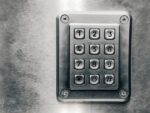 How to delete saved passwords on a Google account...