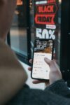 What is it and what are the main advantages of e-commerce merchandising for SMBs...