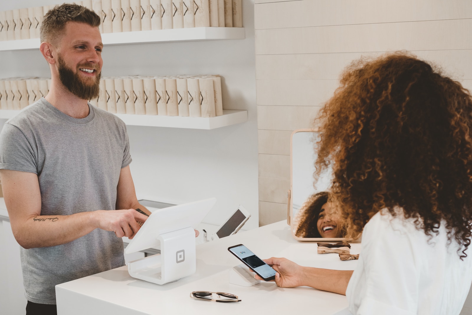 E-commerce: how to sell your products abroad E-commerce: how to sell your products abroad