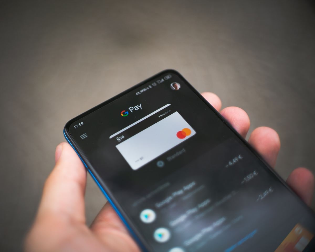 Is Google Pay digital wallet?