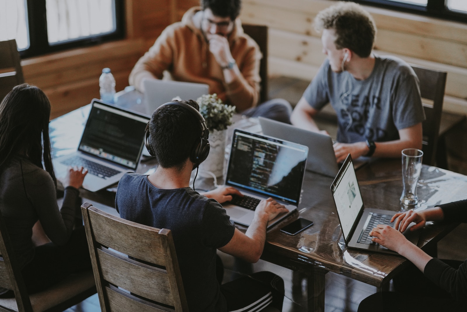How to promote your brand by involving your customers How to promote your brand by involving your customers