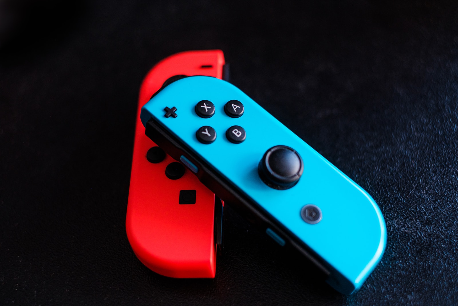 How to Purchase or Download Content in Nintendo Switch eShop How to Purchase or Download Content in Nintendo Switch eShop