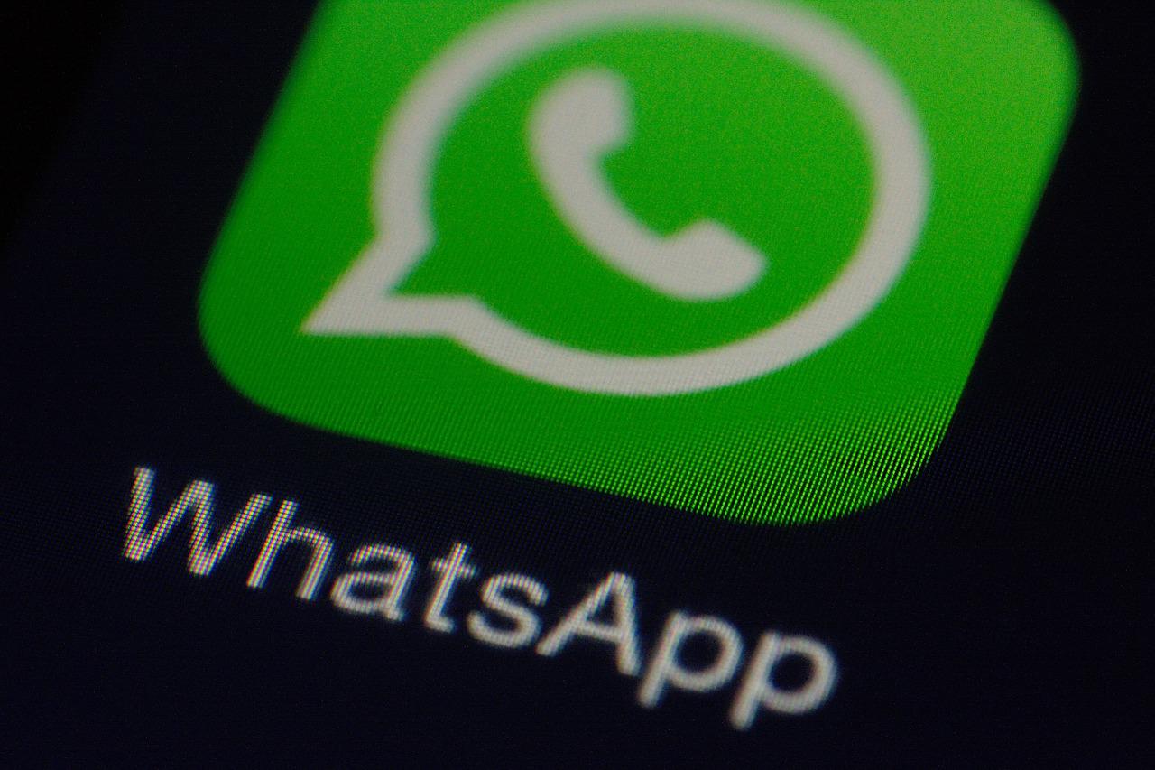 How to check if someone else is using your WhatsApp account How to check if someone else is using your WhatsApp account