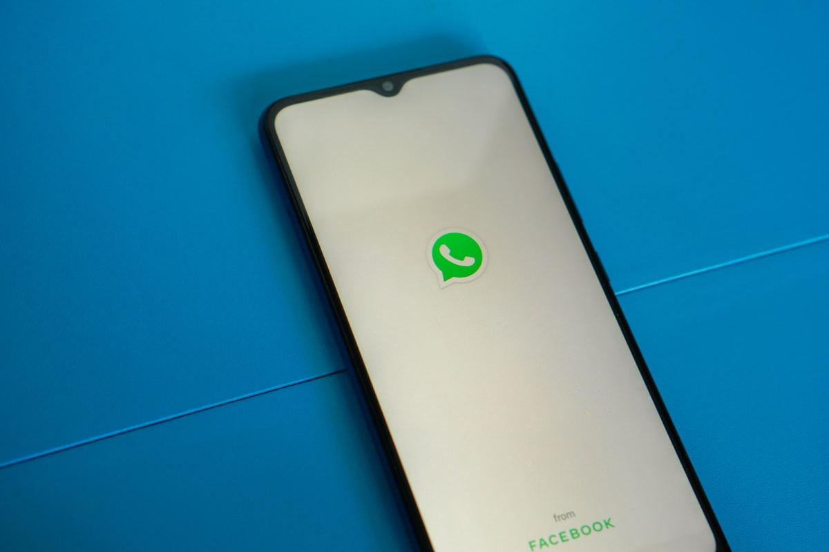 WhatsApp, how to use Picture-in Picture mode