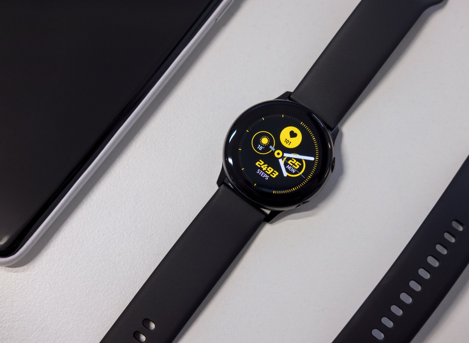 Samsung Galaxy Watch 5 Pro Tips: use sapphire glass and titanium!