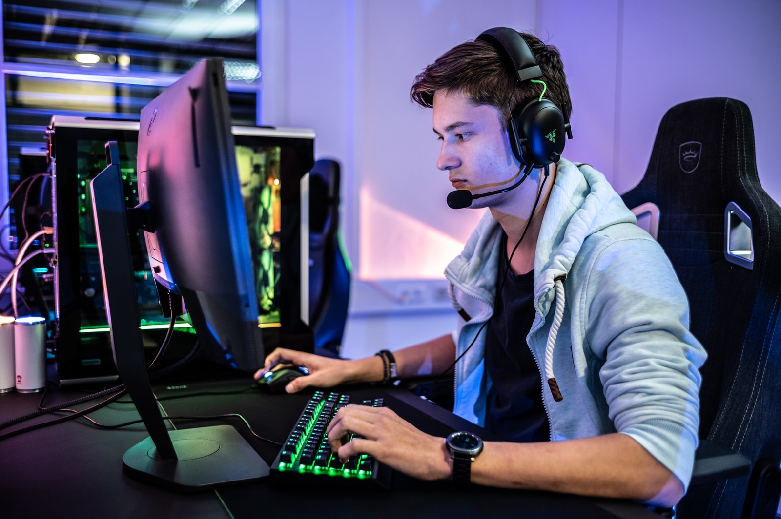 Here’s what “Buff” and “Nerf” Mean in Gaming Here’s what “Buff” and “Nerf” Mean in Gaming