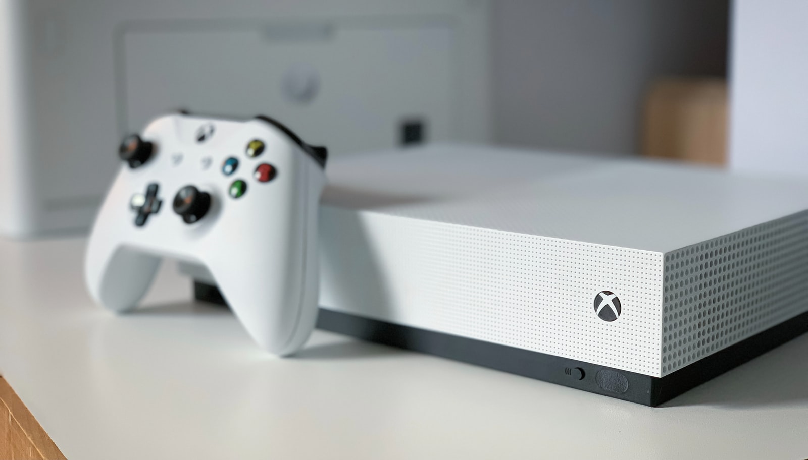 Xbox: Incredible Deals for summer
