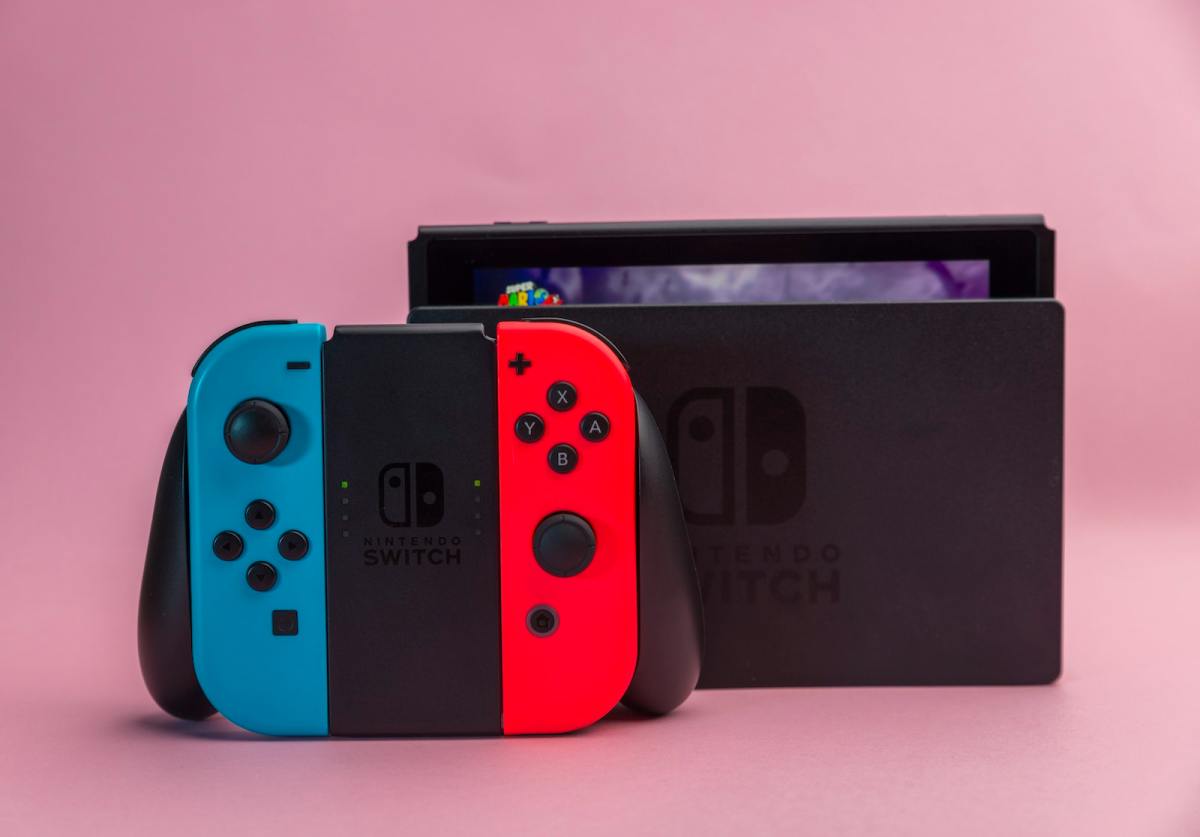 Nintendo Switch Online now lets you send friend requests, the app requires iOS 14
