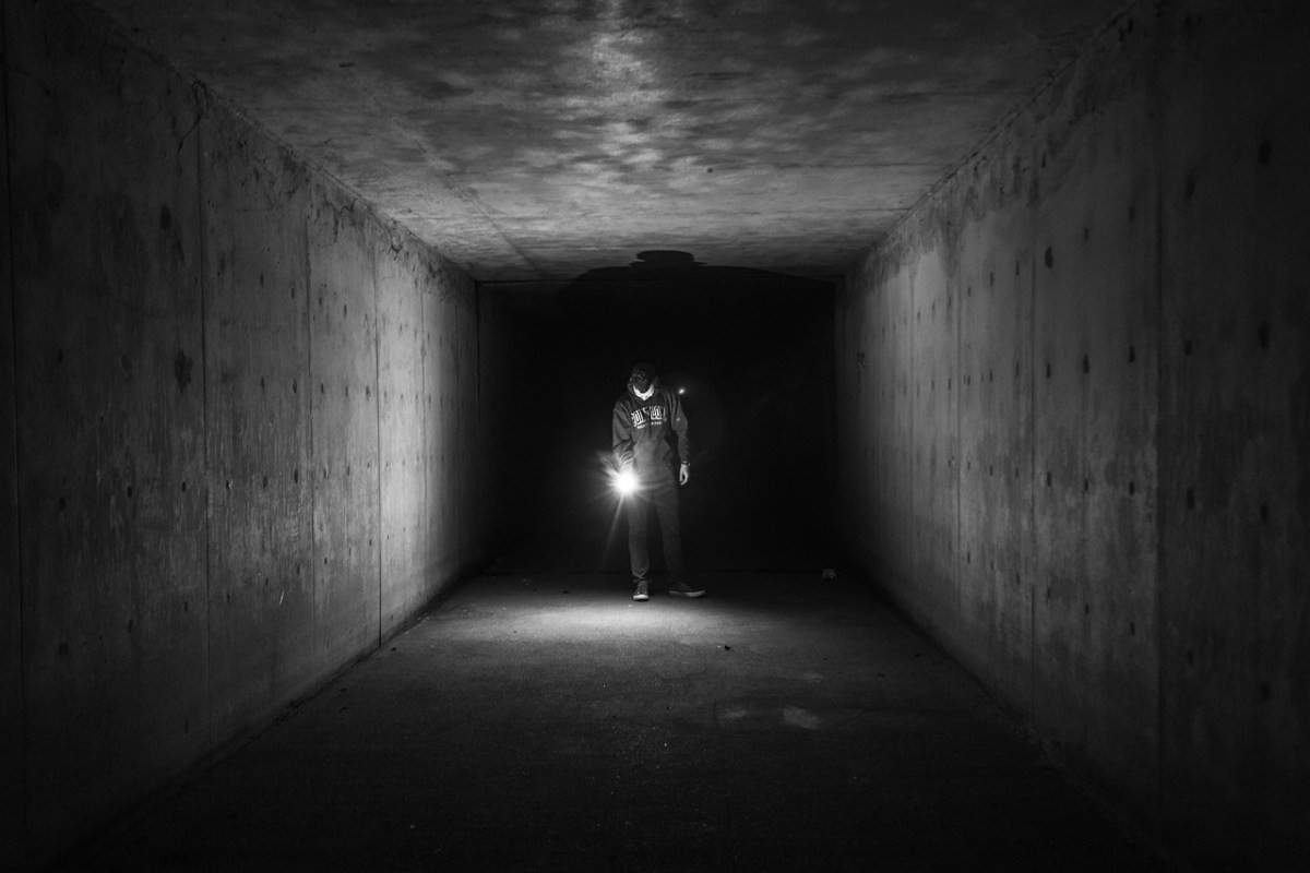 flashlight, dark, tunnel