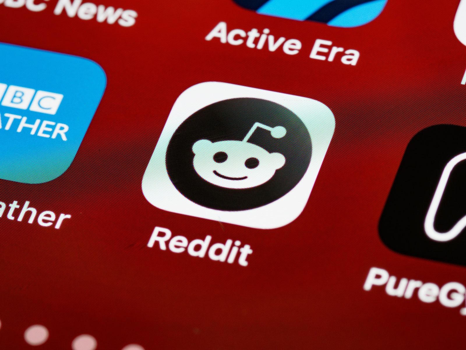 Reddit: The Ultimate Guide to Engaging Communities and Staying Informed